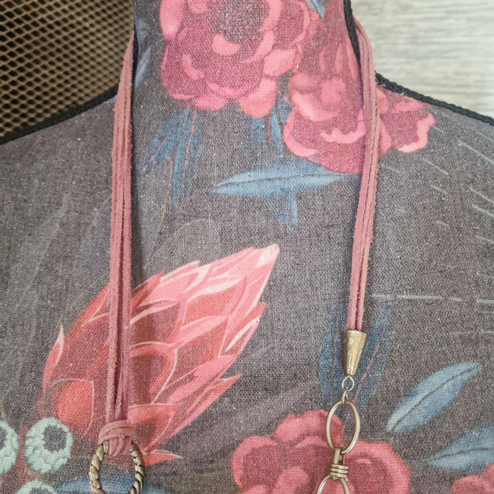 Muy bonito collar plateado – photo 4